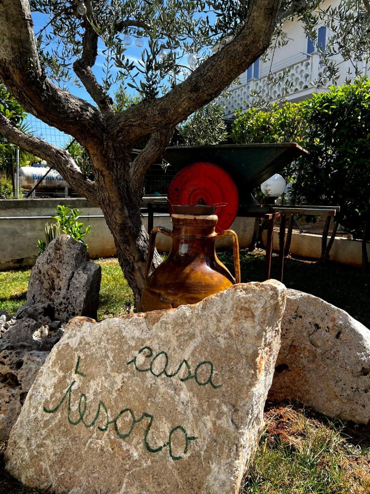 Casa Tesoro Villa Cisternino Luaran gambar